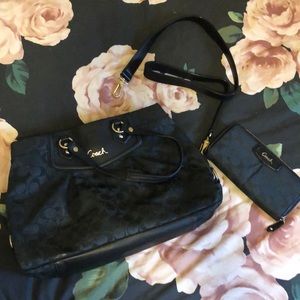Coach purse and matching wallet
